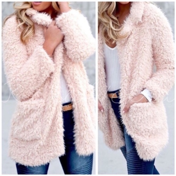 Reduced! HP11/22 Blush Pink Faux Fur Teddy Coat - Picture 2 of 3